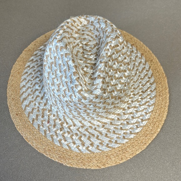 Kate Landry Accessories - Kate Landry tan and white hat